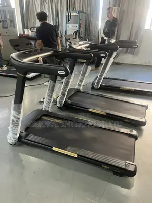 3.5hp Treadmill With Touchscreen Display For Home Use