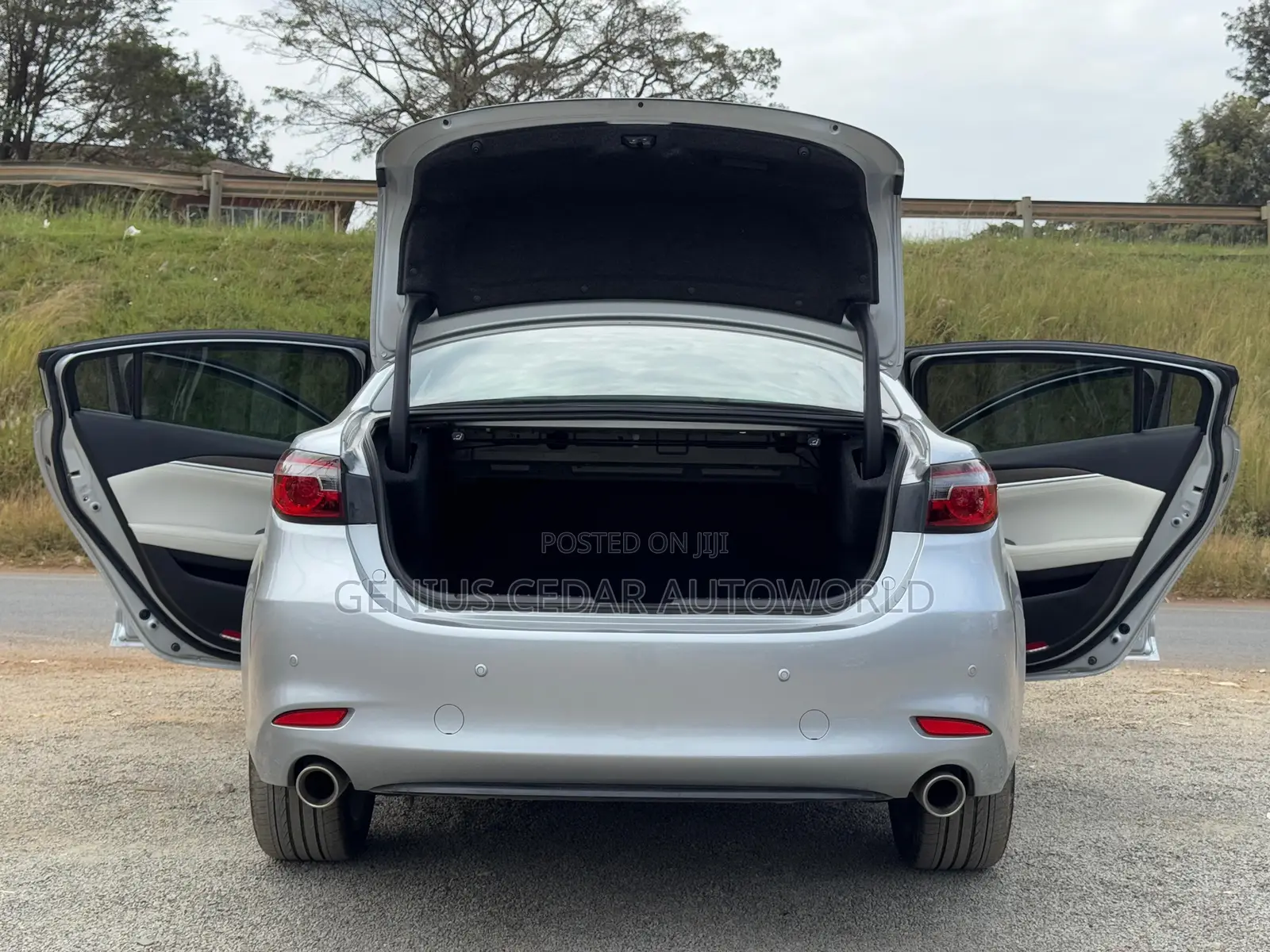 Mazda Atenza 2018 Silver