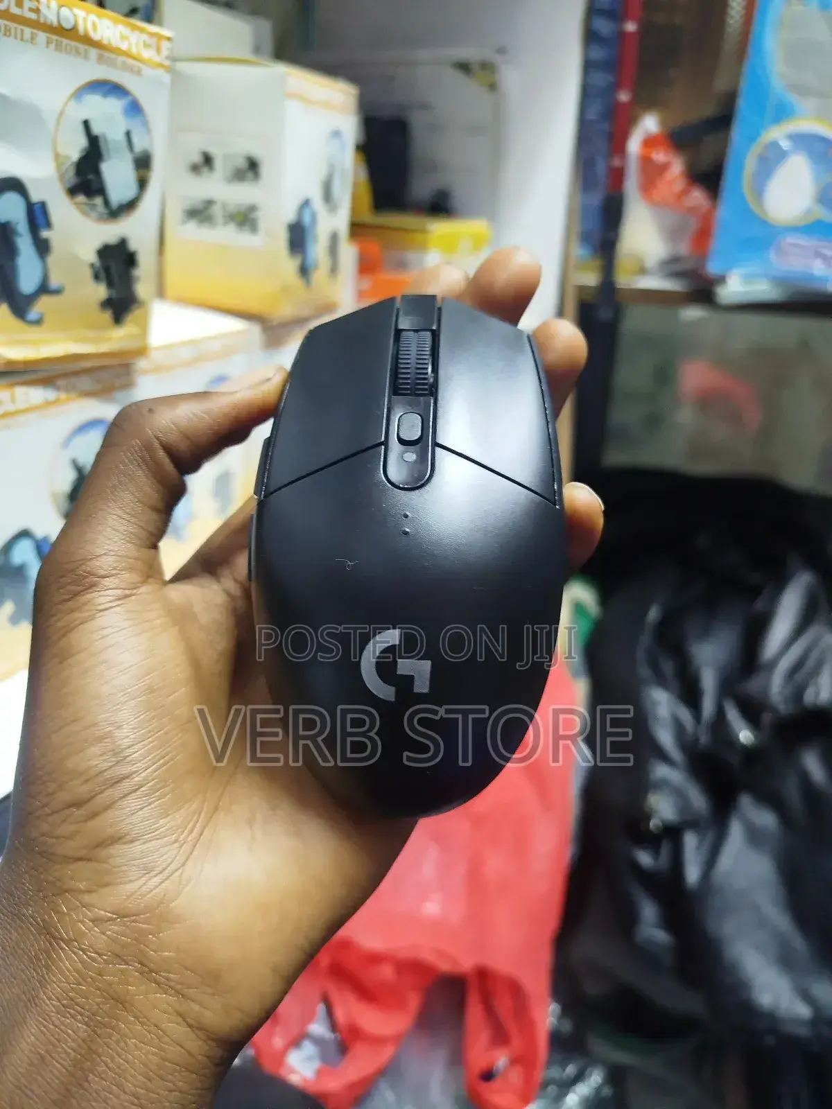 Logitech G304 Wireless Gaming Mouse
