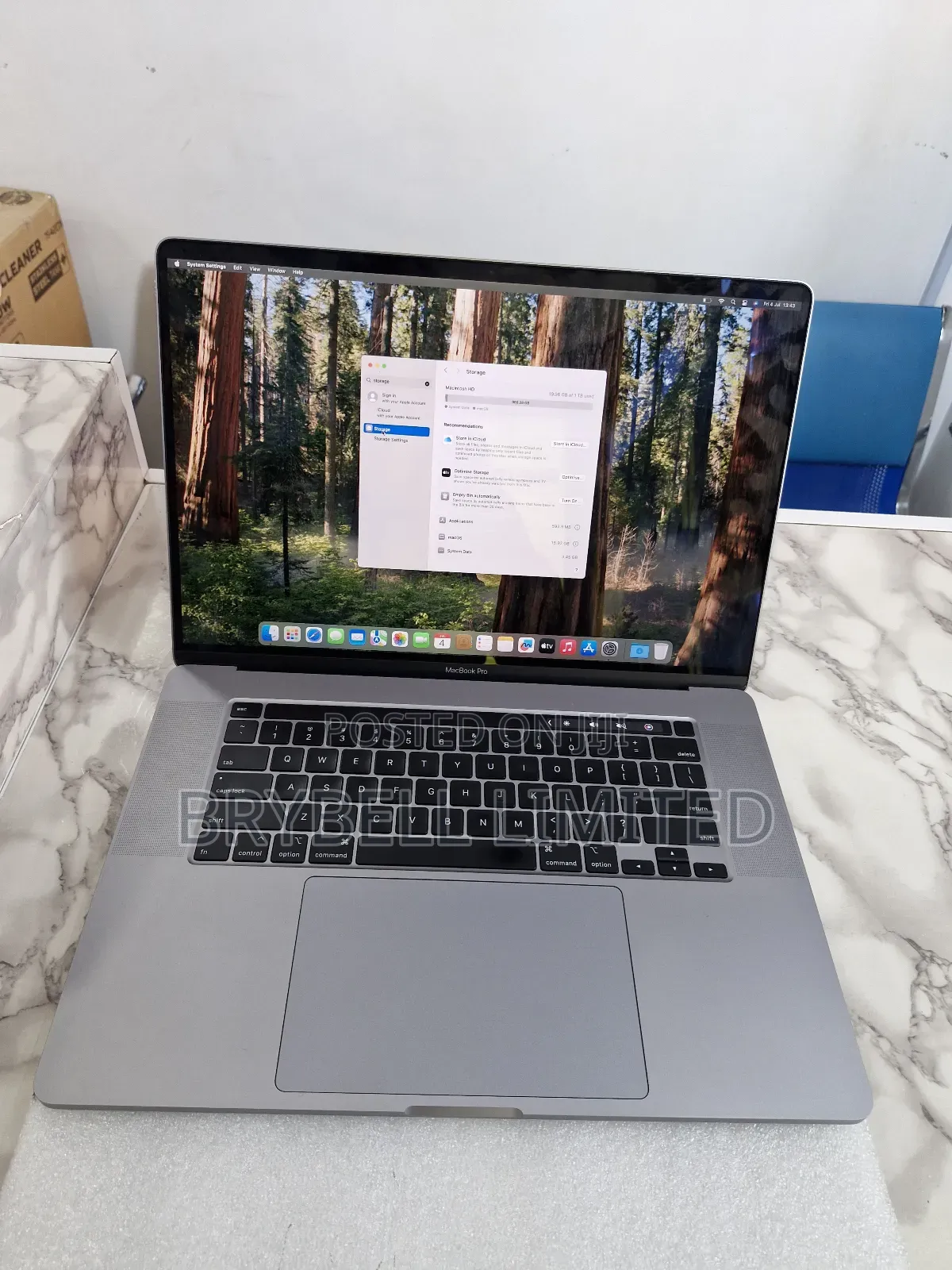 Laptop Apple MacBook Pro 2019 16GB Intel Core I7 SSD 1T