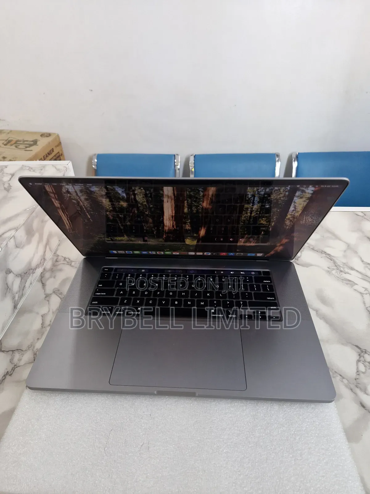 Laptop Apple MacBook Pro 2019 16GB Intel Core I7 SSD 1T