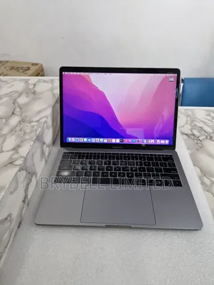 Laptop Apple MacBook Pro 2016 8GB Intel Core I5 SSD 256GB