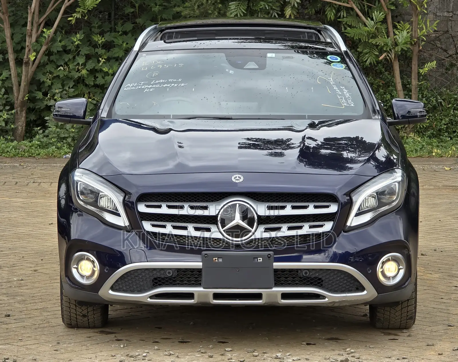 Mercedes-Benz GLA-Class 2018 Blue