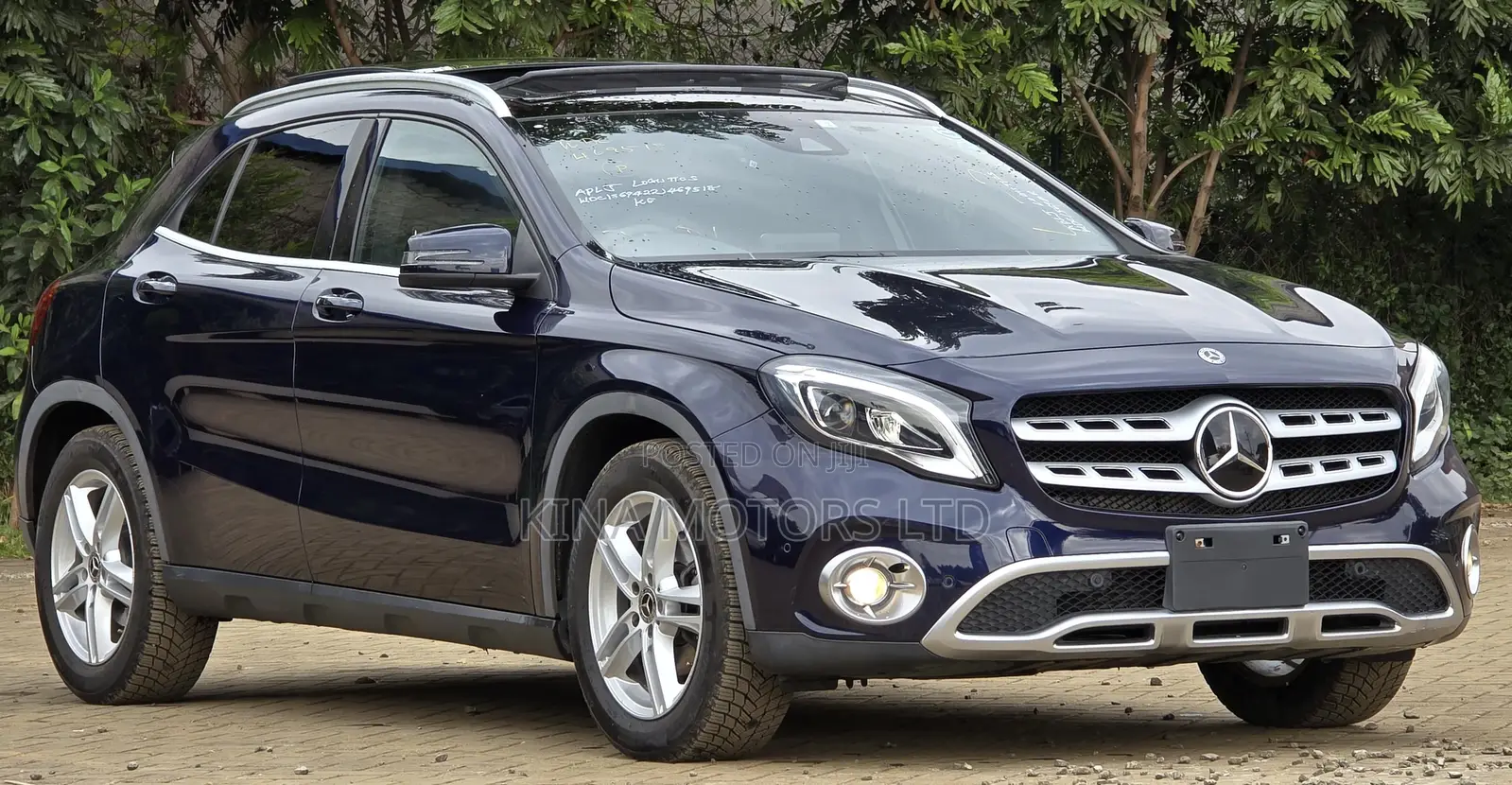 Mercedes-Benz GLA-Class 2018 Blue