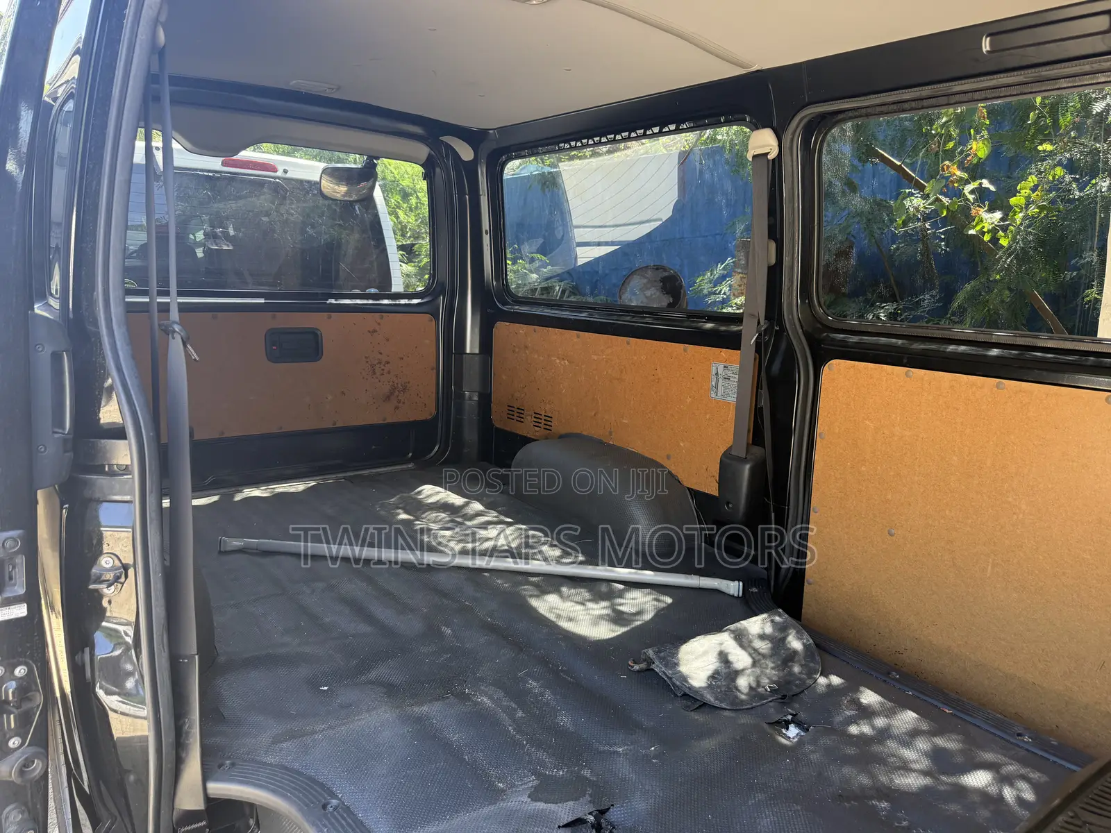 Toyota HiAce 2019 Black