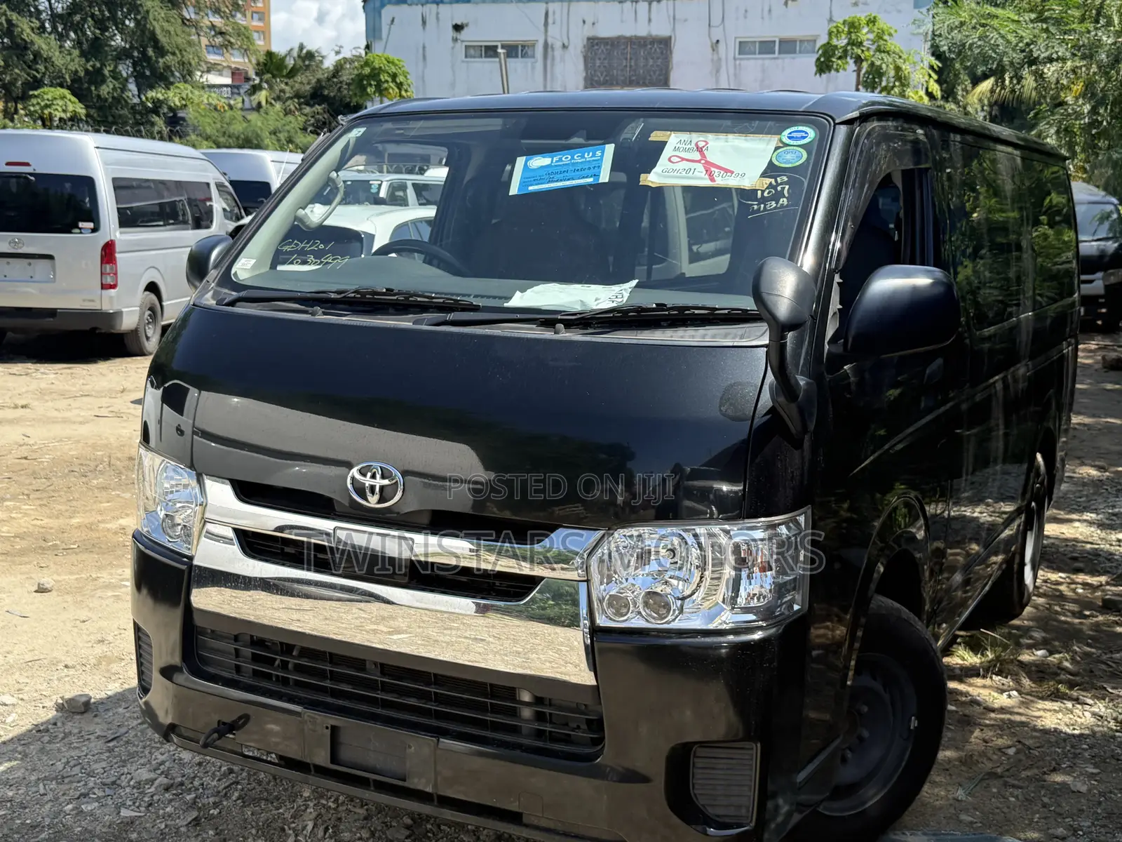 Toyota HiAce 2019 Black