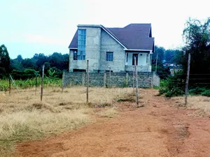 40x80 Plots in Tola Estate(Ngoingwa)