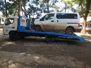 Vehicle Recovery and Auto Flatbed Breakdown