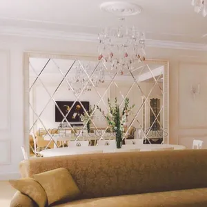 "Elegant Diamond Acrylic Mirror – Lightweight Chic"