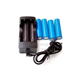 Battery Charger With 4pcs 3.7v Lithium-Ion Button for Device