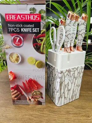 *7 Pcs Kitchen Knife Set Inclusive Of An Acryl Stand