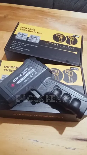Infrared Thermometer Upto 1600 Degrees LCD Display