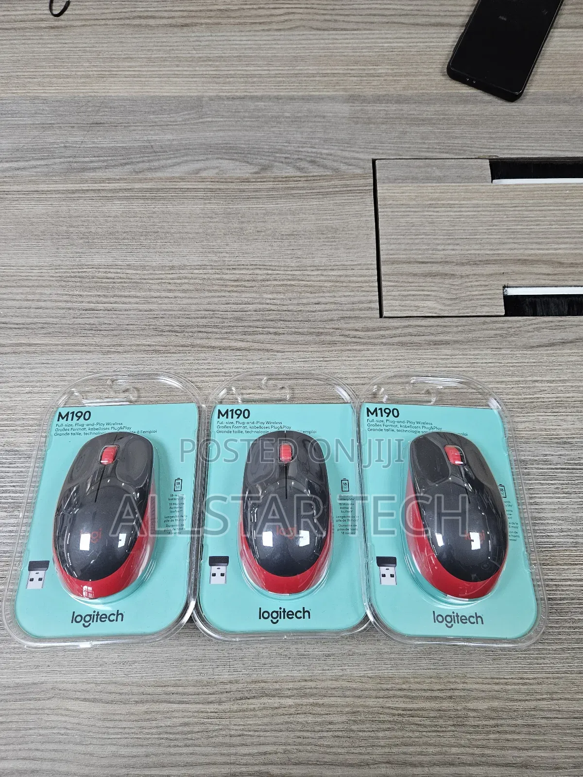 Logitech M190 Plug and Play Wireless Mouse