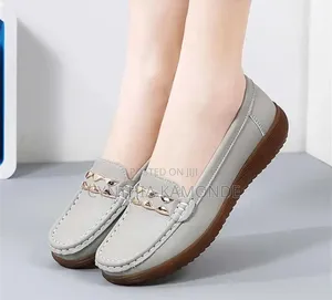 Ladies Leather Sandals