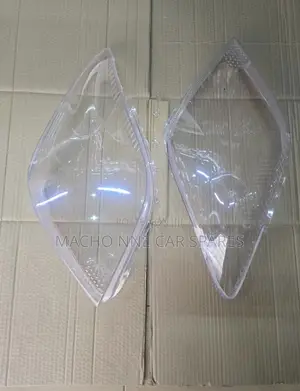 Toyota Ist Old Model Headlight Lens