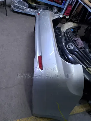 Avensis 2015 Station Wagon Rear Bumper