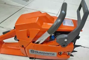 Husqvarna Power Saw/Chainsaw