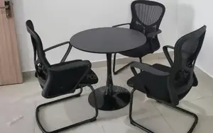 Round Table