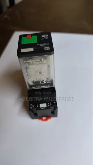 11-Pin Relay Schneider Electric