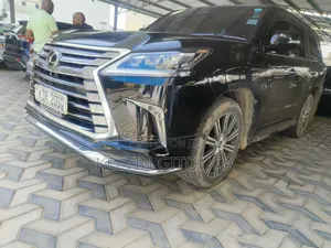 Lexus LX 2018 Black