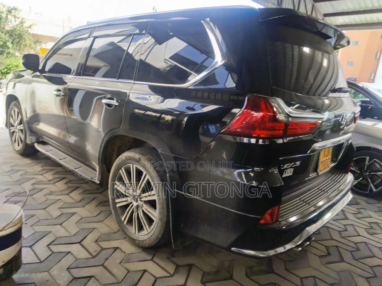 Lexus LX 2018 Black