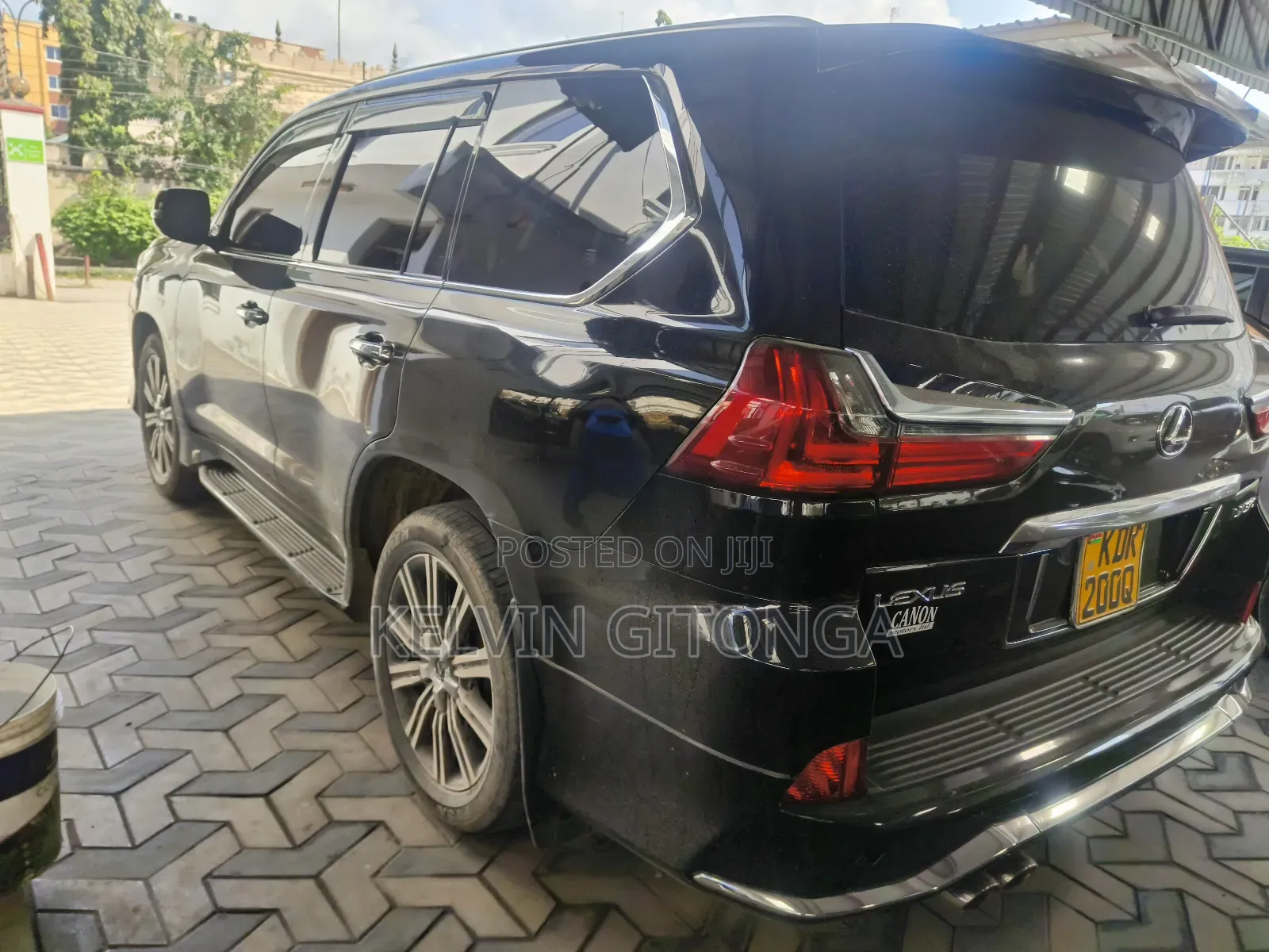 Lexus LX 2018 Black