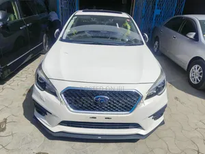Subaru Legacy 2019 Silver