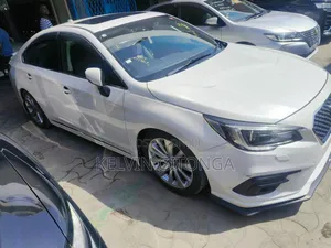 Subaru Legacy 2019 Silver