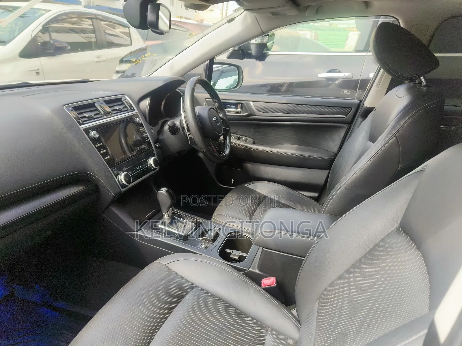 Subaru Legacy 2019 Silver
