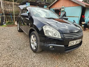 Nissan Dualis 2012 Black