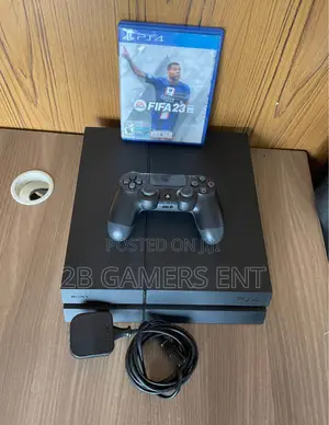 Play Station 4, Fifa23 Cd Free, 1 Pad