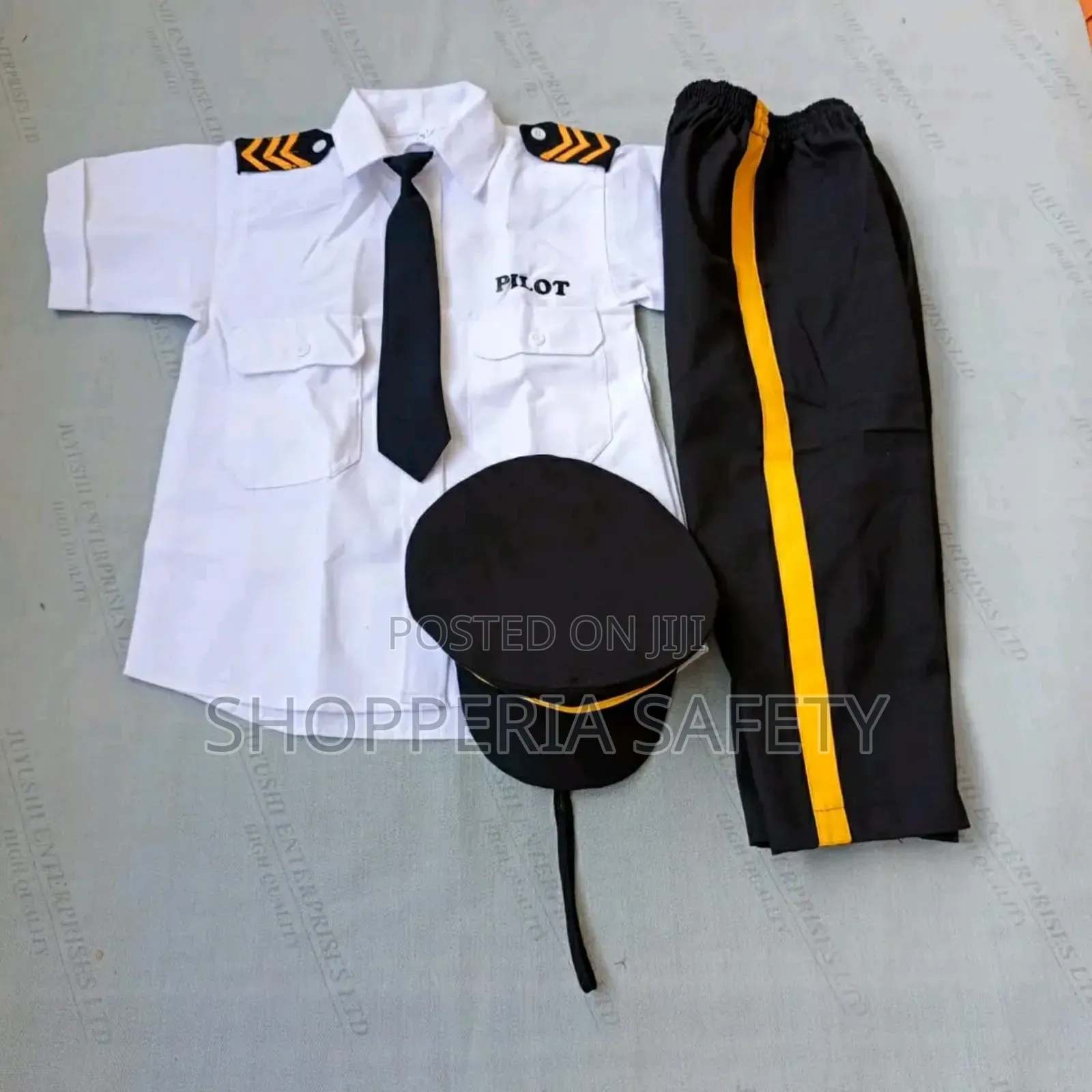 Pilot Pilot Costume/ CBC Wear