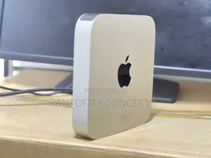Desktop Apple Mac Mini A2348 M1 8gb Ram 256gb SSD