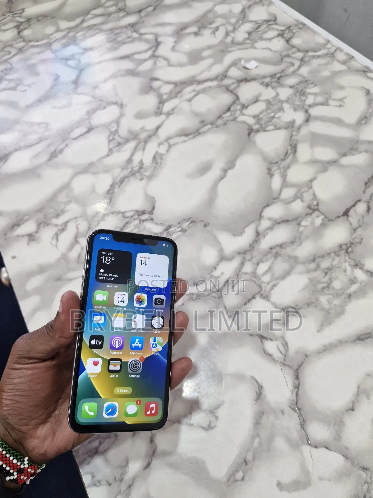 Apple iPhone X 64 GB White