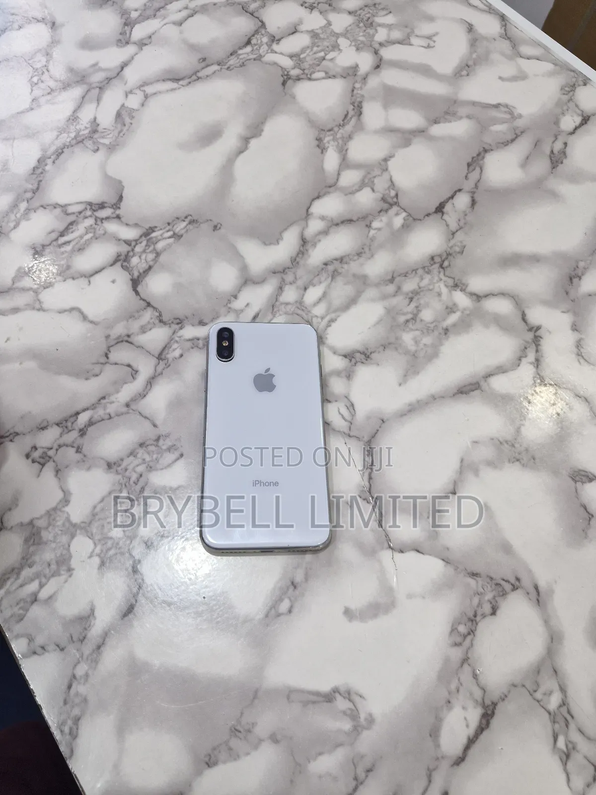 Apple iPhone X 64 GB White