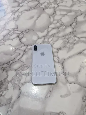 Apple iPhone X 64 GB White