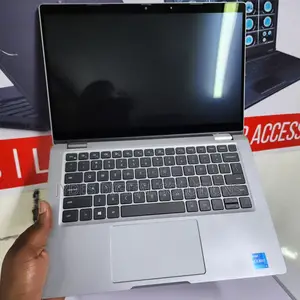 Laptop Dell Latitude 5320 16GB Intel Core I7 SSD 512GB
