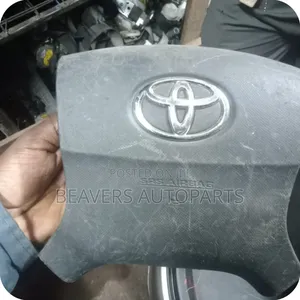Toyota Isis Steering Wheel Airbag