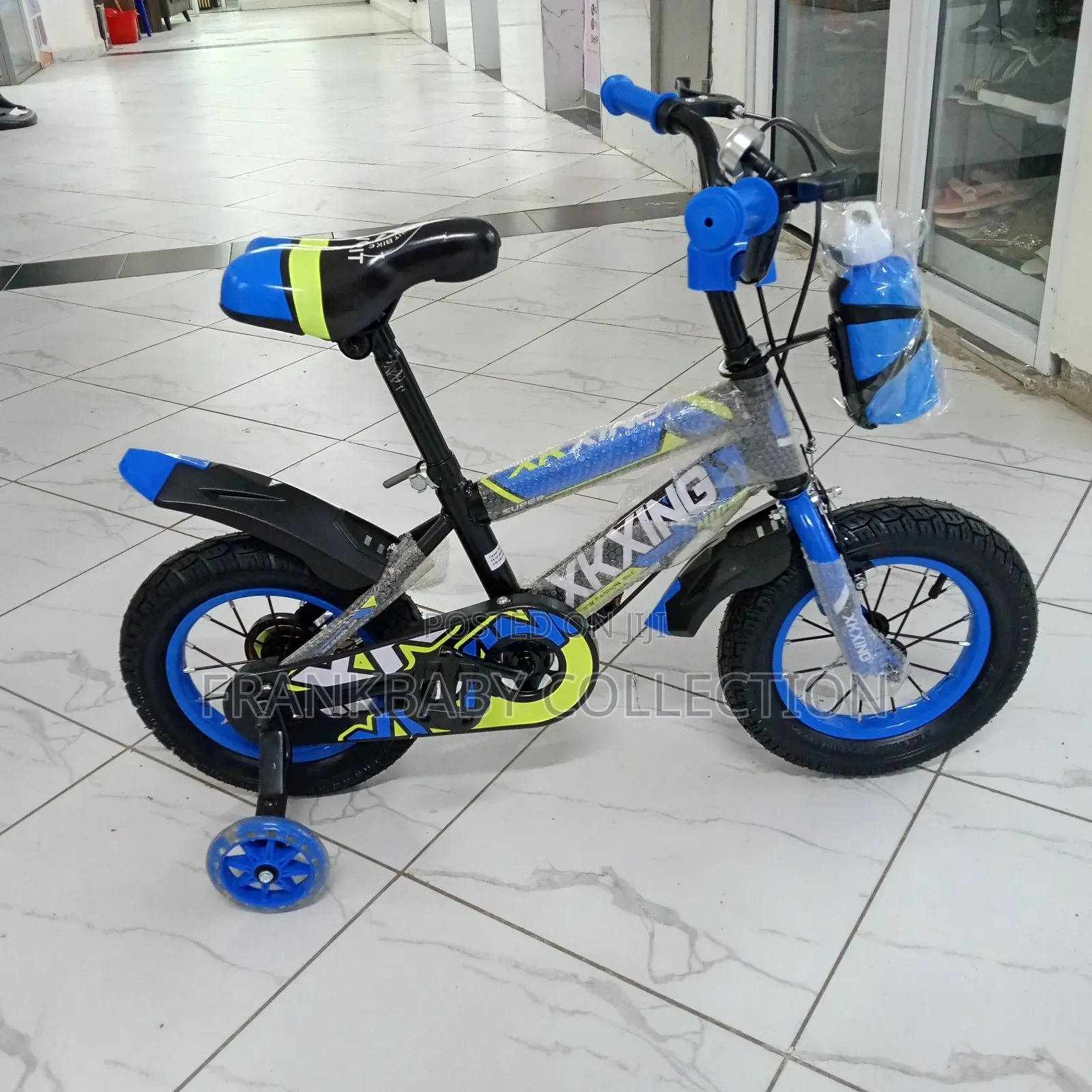 Boy/Girl Bicycle With Bottle