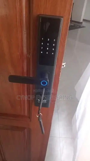 Smart Locks With Fingerprint and Doorbell