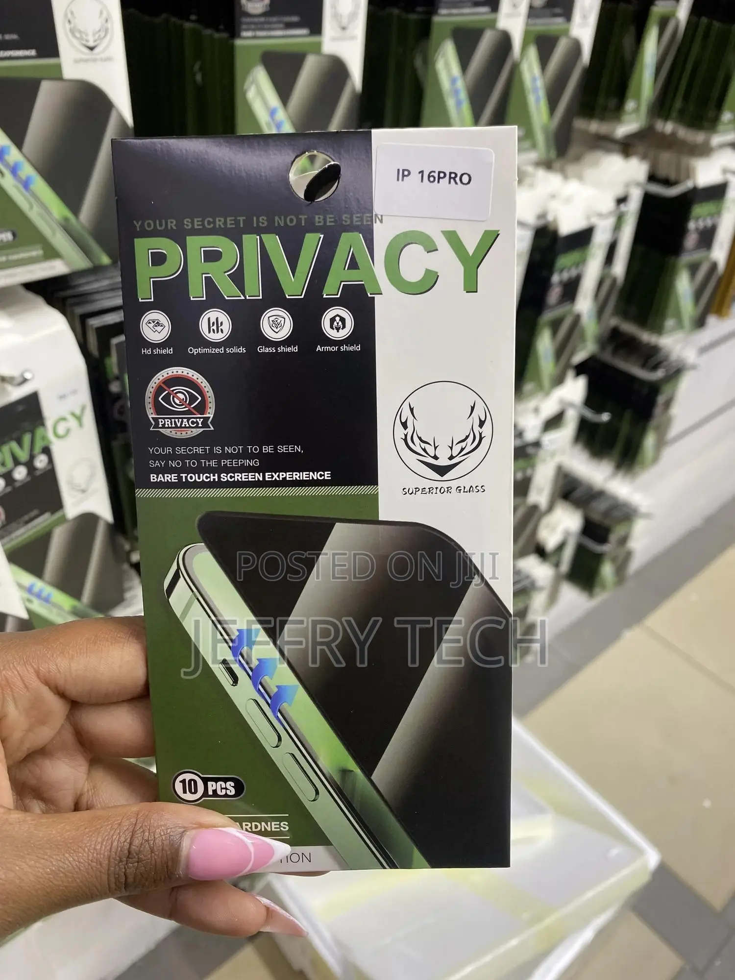 Magic iPhone 16 Pro Max Privacy Glass Screen Protector