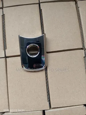Nissan Xtrail T31 Door Handle Key End Cover