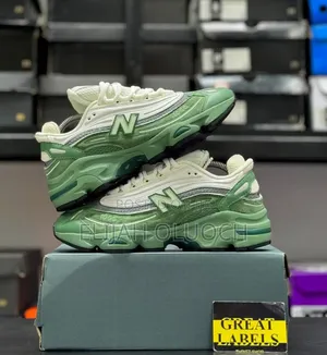 New Balance 1000 Green Grey Shoes
Size 38___________45.