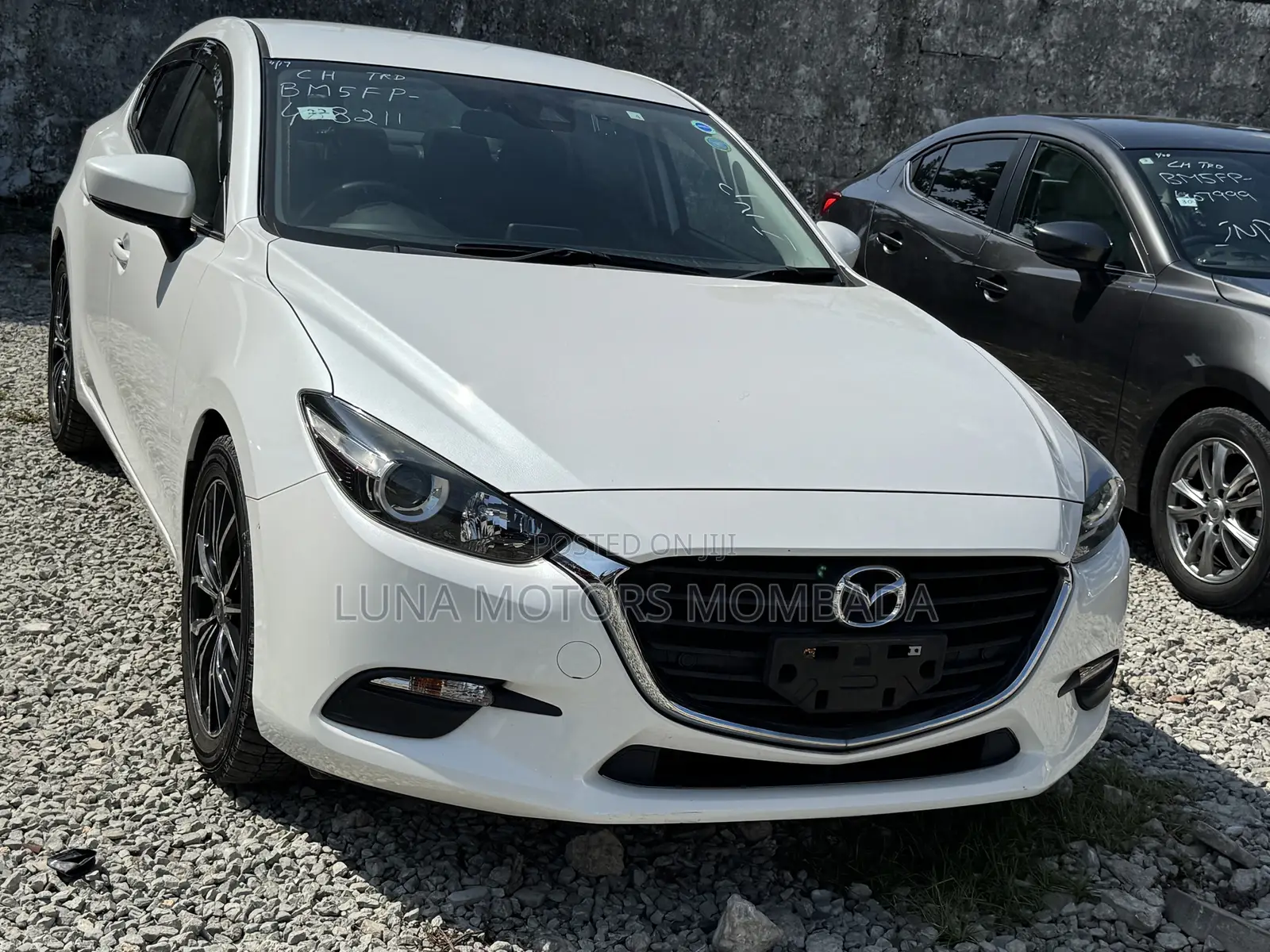 Mazda Axela 2019 White