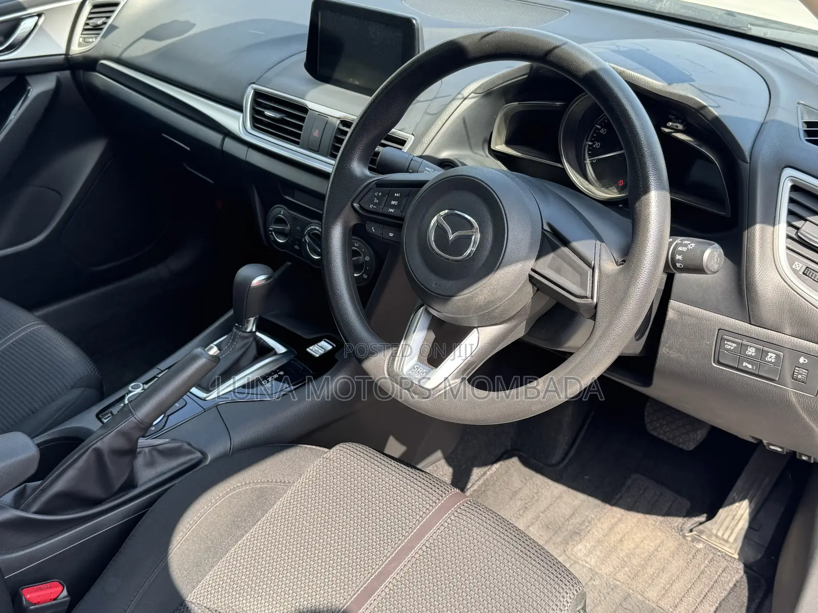 Mazda Axela 2019 White