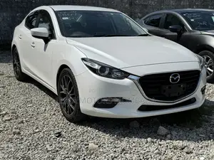 Mazda Axela 2019 White