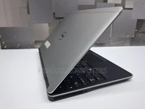 Laptop Dell Latitude E7240 8GB Intel Core i5 SSD 256GB