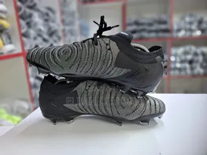 Nike Phantom Luna Grey Black Soccer Boots