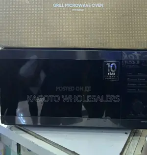 Samsung 23 Litres Microwave Oven With Grill Sm23l