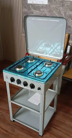 Eurochef Full 4 Gas Standing Cooker Plus Shelves E4g/C